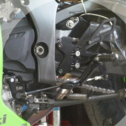 ストライカー スペシャルステップキット ZX-10R/ABS '11-'15 BK 8ポジション SS-AA2137B