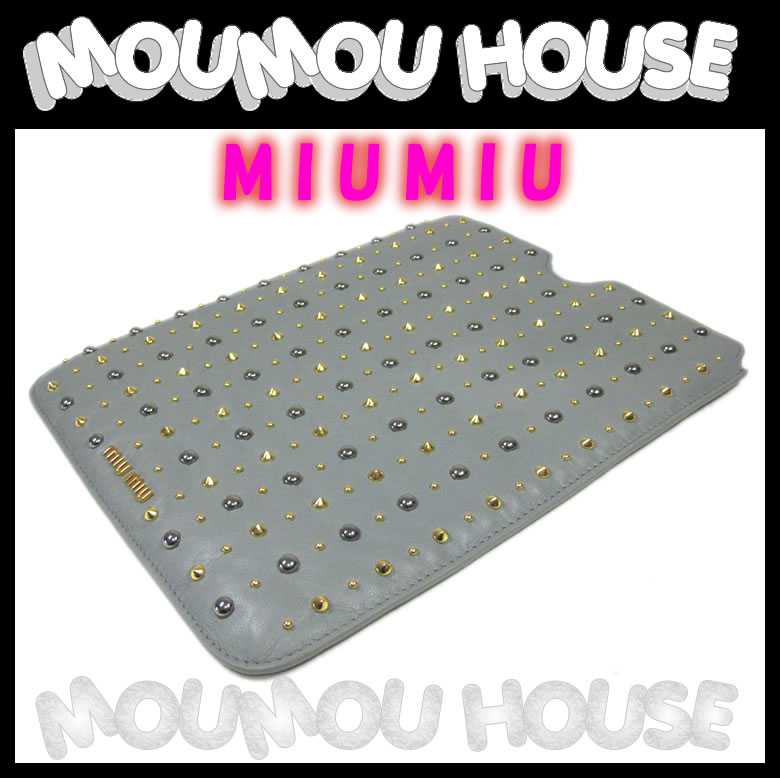 【送料無料】miumiu■ミュウミュウ■i-PADケースレザー×スタッズ■グレー■5ARE43■レディース♪未使用品♪小物【A-K】