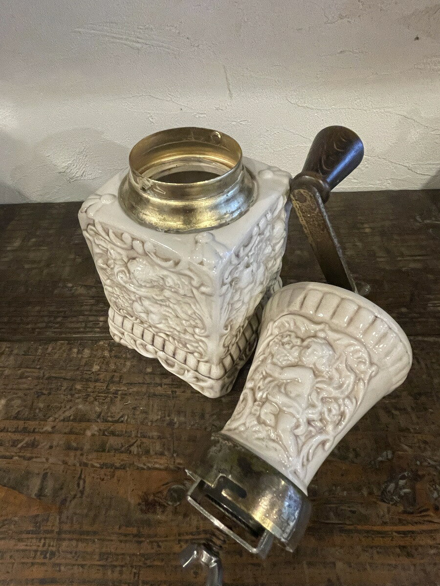【#033】 MAZZONI porcelain coffee mill