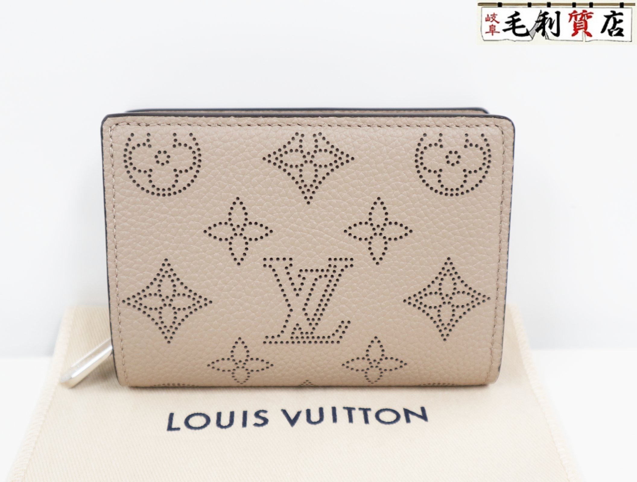 ルイヴィトン LOUIS VUITTON マヒナ ポルトフォイユ クレア M80817 ガレ 財布 未使用 【中古】コンパクト レディースのサムネイル