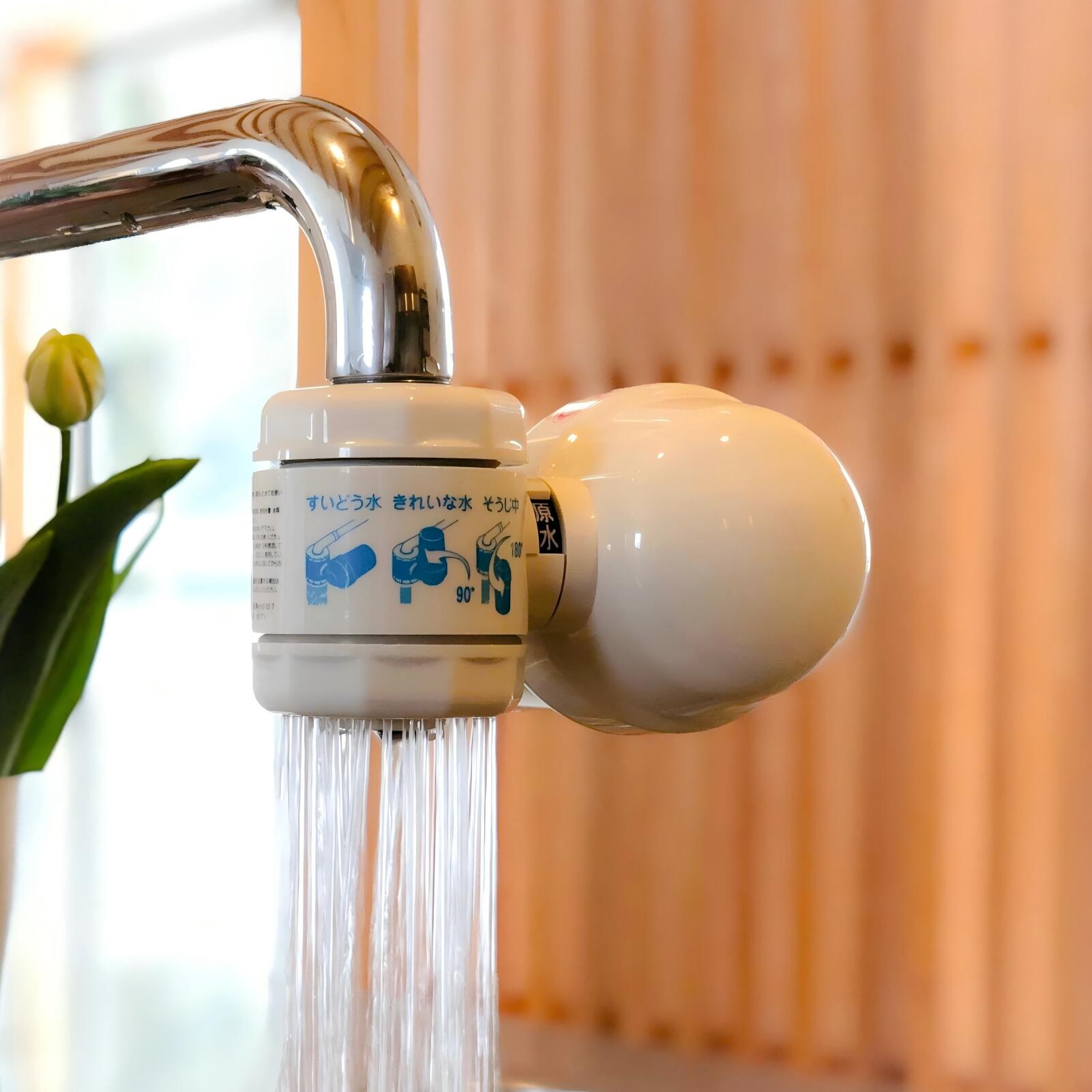 ガイアの水135 蛇口用浄水器専用カートリッジ 3個セット 1日50リットルで2ヶ月間使...