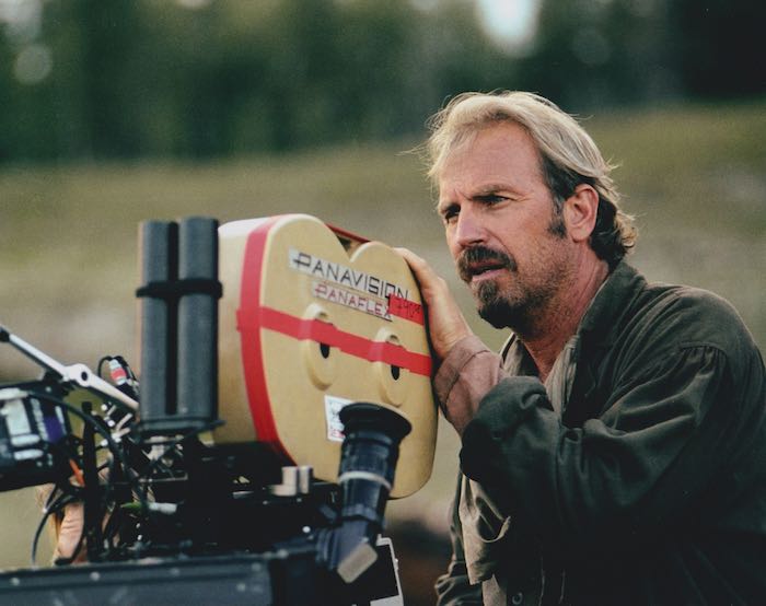 ダンスウィズウルブズ Dances with Wolves ケビンコスナー 映画 写真 輸入品 8x10インチサイズ 約20.3x..