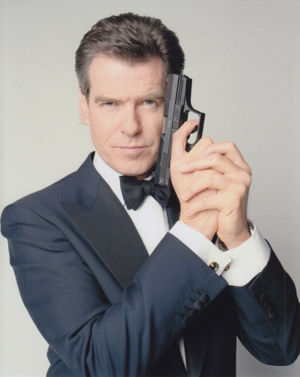 007 ピアースブロスナン Die Another Day Pierce Brosnan 映画　写真　輸入品　8x10インチサイズ　約20.3x25.4cm.