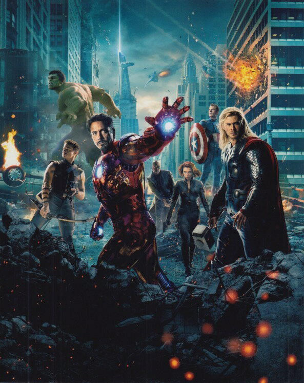 アベンジャーズ ロバートダウニーJr クリスヘムズワース The Avengers Robert Downey Jr Chris Hemsworth 映画 写真 輸入品 8x10インチ..