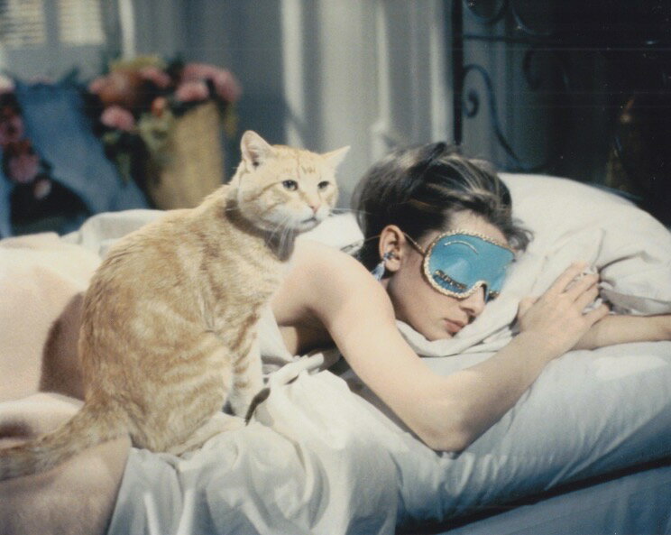 ティファニーで朝食を オードリーヘップバーン Breakfast at Tiffany’s Audrey Hepburn 映画 写真 輸入品 8x10インチサイズ 約20.3x25.4cm.