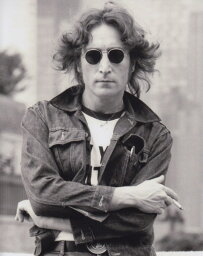 ジョンレノン JOHN LENNON 映画 写真 輸入品 8x10インチサイズ 約20.3x25.4cm