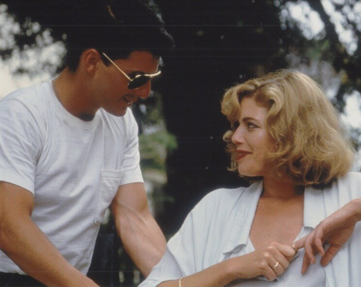 トップガン トムクルーズ ケリーマクギリス Top Gun Tom Cruise Kelly McGillis 映画 写真 輸入品 8x10インチサイズ 約20.3x25.4cm