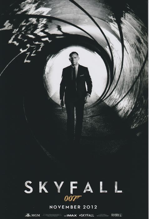 ほぼA4サイズ　ミニポスター写真　007 スカイフォール　ダニエルクレイグ　Daniel Craig