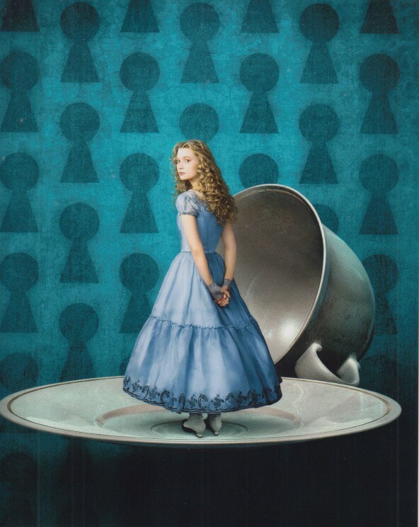 ꥹ Alice in Wonderland ߥ亮 Mia Wasikowska ǲ ̿ ͢ 8x10 20.3x25.4cm