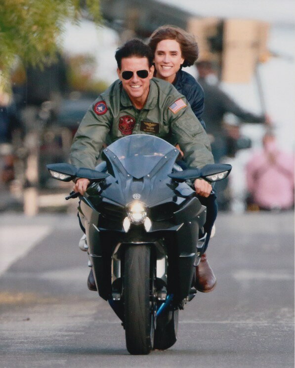 gbvK }[FbN gN[Y Top Gun: Maverick Tom Cruise f ʐ^ Ai 8x10C`TCY 20.3x25.4cm