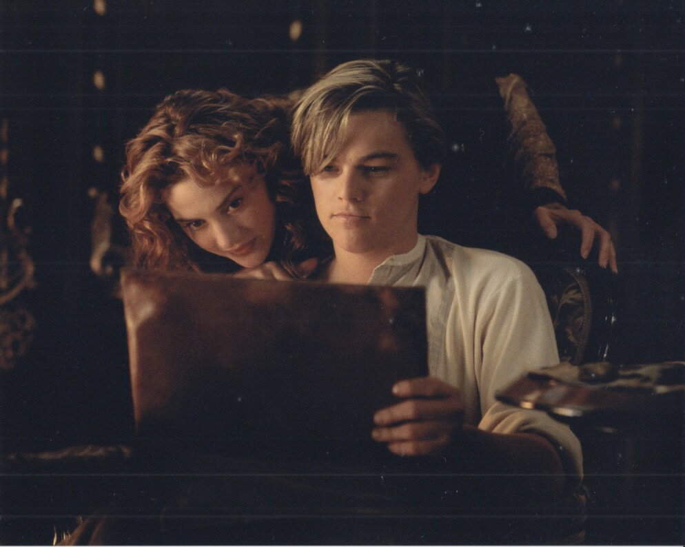 タイタニック ディカプリオ ウィンスレット Titanic 映画 写真 輸入品 8x10インチサイズ 約20.3x25.4cm.