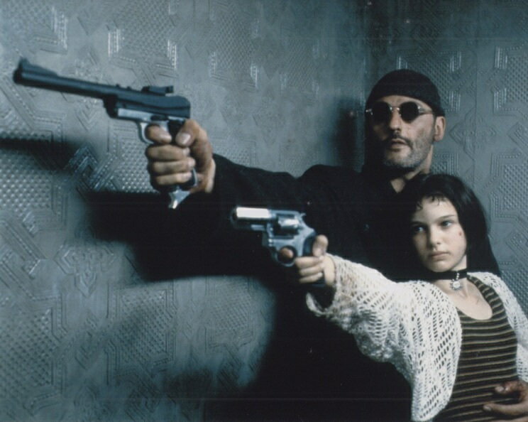 写真 (ポスター並みサイズ) レオン 画質粗めです。ジャンレノ ナタリーポートマン Leon, Jean Reno & Natalie Portman サイズ: 50.4 x 40.8 cm