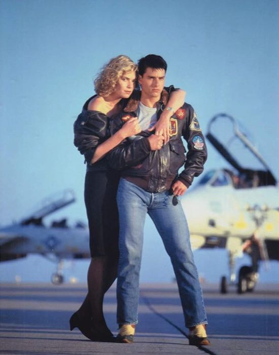 トップガン トムクルーズ ケリーマクギリス Top Gun Tom Cruise Kelly McGillis 映画 写真 輸入品 8x10インチサイズ 約20.3x25.4cm