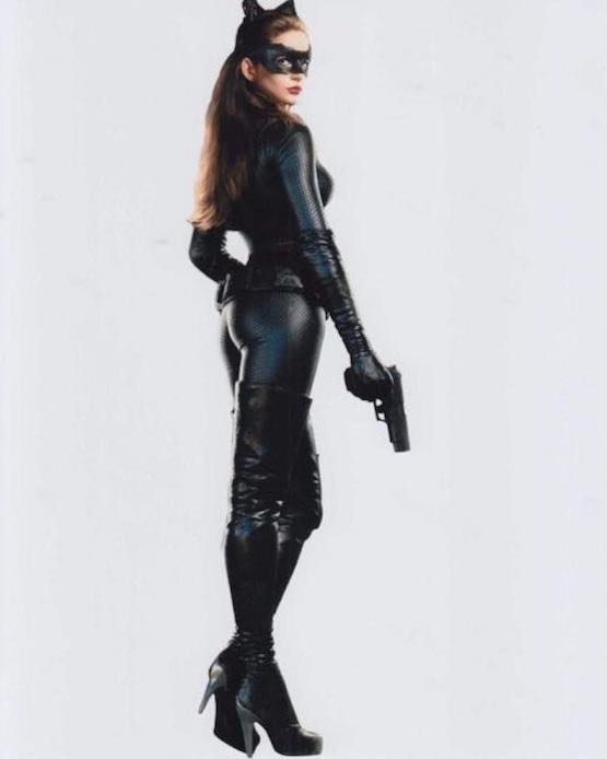 ^ʐ^(35.5x28cm) _[NiCg The Dark Knight Rises AnUEFC Anne Hathaway Ai ʐ^.