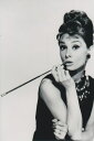 ハガキサイズ ティファニーで朝食を オードリーヘップバーン Audrey Hepburn 約15.8 x10.1cm 輸入 写真