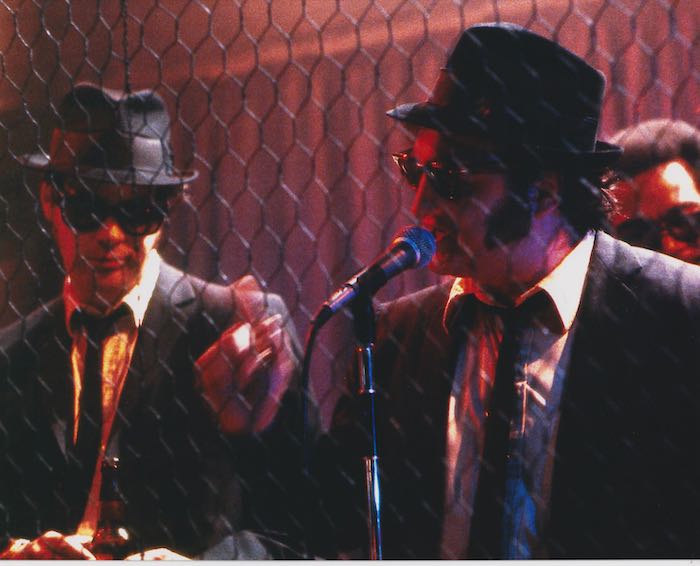 ブルースブラザース The Blues Brothers Dan Aykroyd John Belushi 映画 写真 輸入品 8x10インチサイズ 約20.3x25.4cm
