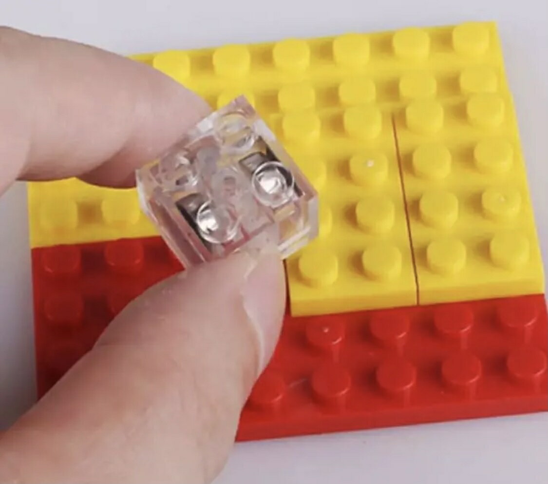 【2個セット】LEGOクラシック 互換　LEDライトブロック　レゴ　大人レゴ　レゴフレンズ 幼稚園　男の子　女の子　小学生　作品　