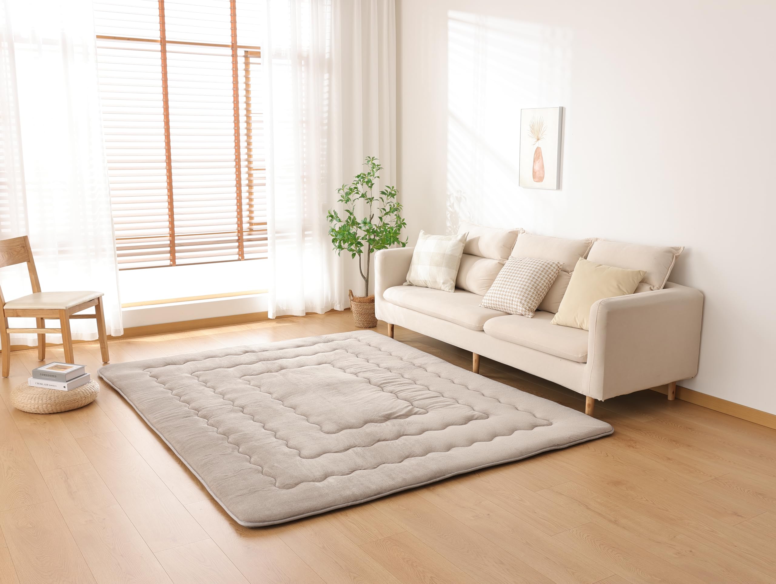 VK Living カーペット ラグ ラグマット 厚手 絨毯 無地 防音 抗菌 防臭 滑り止め付き 床暖房ホットカーペット対応 こたつ敷きマット 185×185cm グレージュ