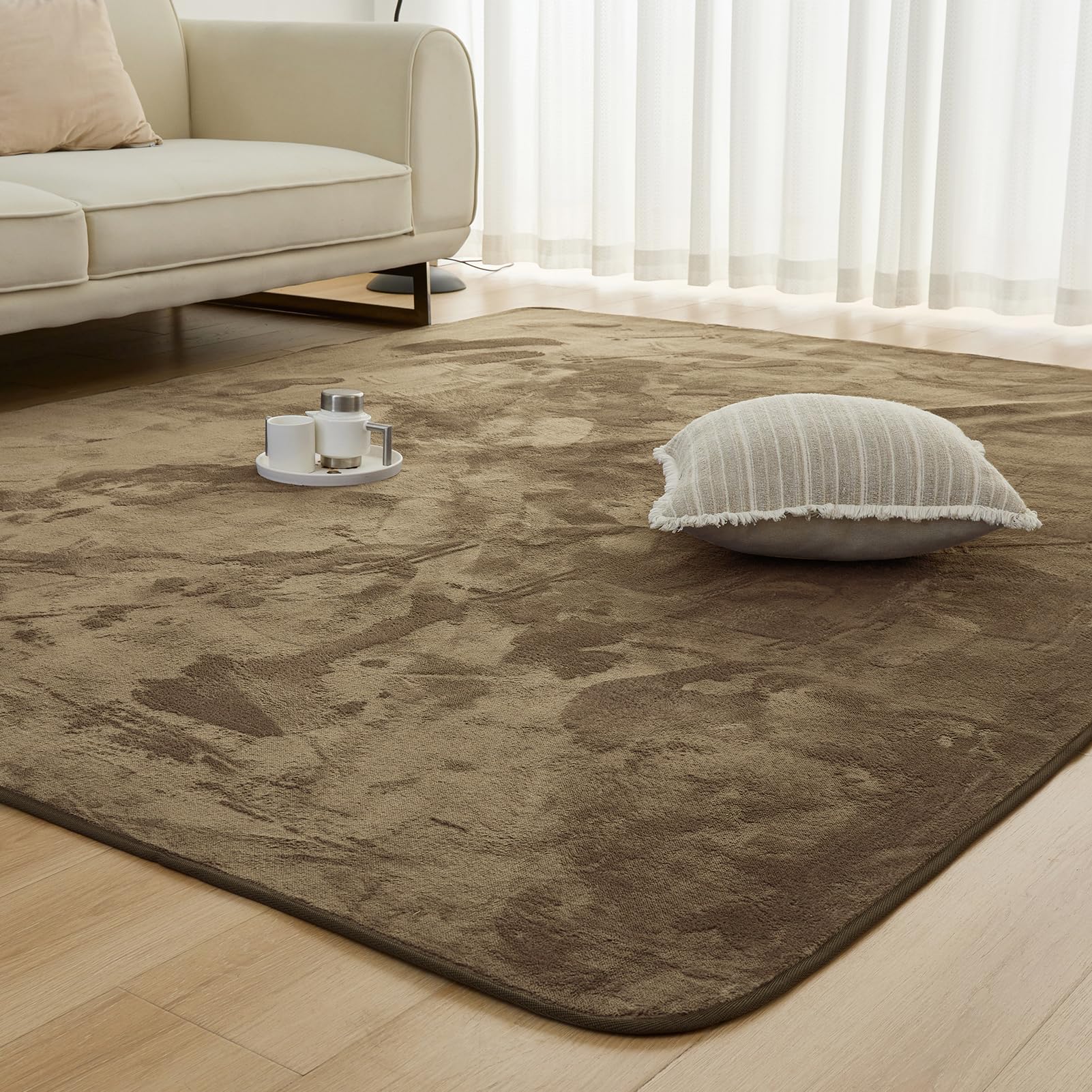 Rakuten - Mensu カーペット ラグ ラグマット 洗える 200×250cm 約3畳 絨毯 フランネルラグ 【至極の肌触り】 24時間持続制菌消臭 毛足4mm 滑り止め付 北欧 おしゃれ 【SOFT HOT】 制菌防臭 オールシーズン 床暖房 ブラウン