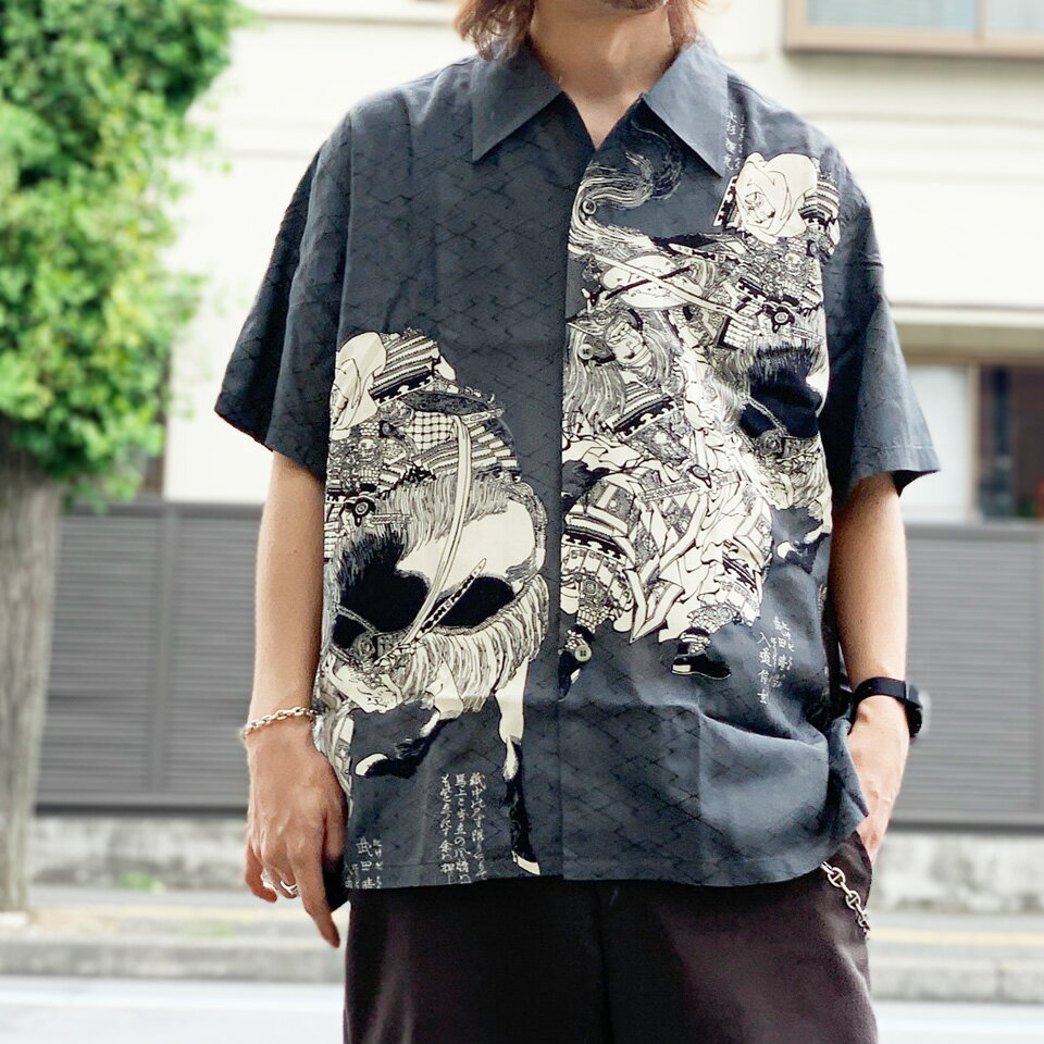 サンサーフ SUN SURF アロハシャツ ハワイアンシャツ SUN SURF × 葛飾北斎 SPECIAL EDITION “画本武蔵鐙” Lot No. SS39460 ブラック 黒 BLACK