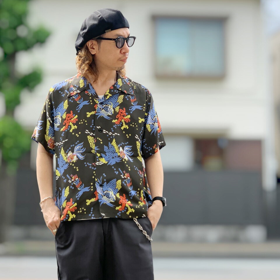 Other - サンサーフ SUN SURF アロハシャツ ハワイアンシャツ RAYON HAWAIIAN SHIRT “TROPICAL FISH” 半袖 レーヨン ブラック 黒 BLACK Lot No. SS39626