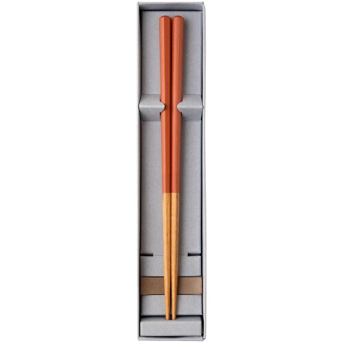 箸蔵まつかん(Hashikura Matsukan) 食洗機対応 天然木 箸置き セット 22.5cm 男女兼用 HASHIKURA SEASON 01 オーク 八角 紅葉色 赤 日本製 G-81120