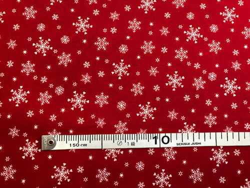 パッチワーク 生地 クリスマスプリント 赤地に白の雪の結晶：数量1＝10cm