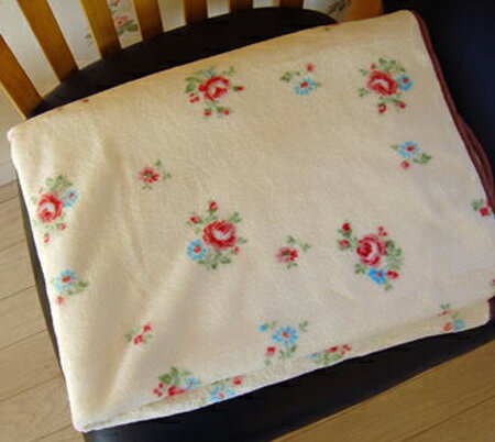 【ブランケット】あったか　バラ柄のひざ掛け　フレンチローズ《送料無料》オフイスの冷え対策あたたかアイテム！同一注文商品により、追加送料がかかる場合がございます。店舗からのメールを必ずご確認ください。