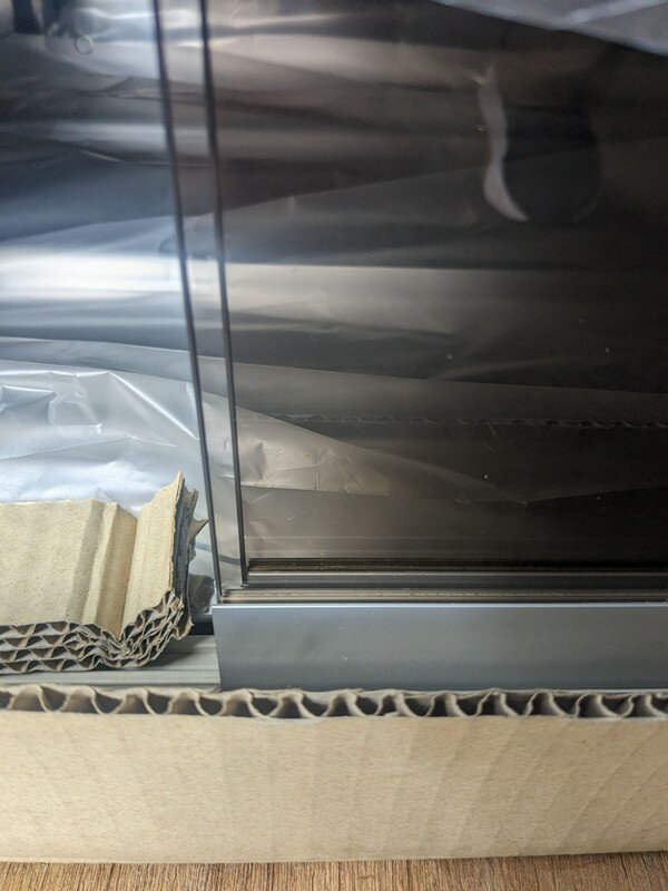 【廃番品・在庫処分】わけあり アウトレット(訳あり)ステンレス収納庫(SUS430)ガラス扉 引き違い書庫W900,D500,H1050ミリ【個人宅配送不可】【送料無料】