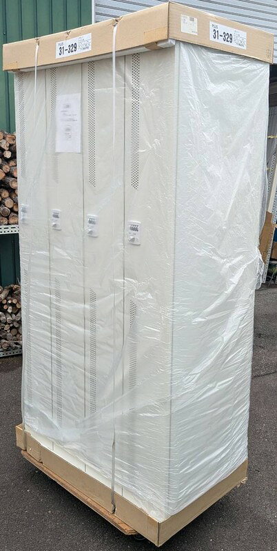 わけあり アウトレット(訳あり)プラス 4人用ロッカー ダイヤル錠タイプ【ホワイト色】 W900×D515×H1790mm LZ-4D W4 [3]