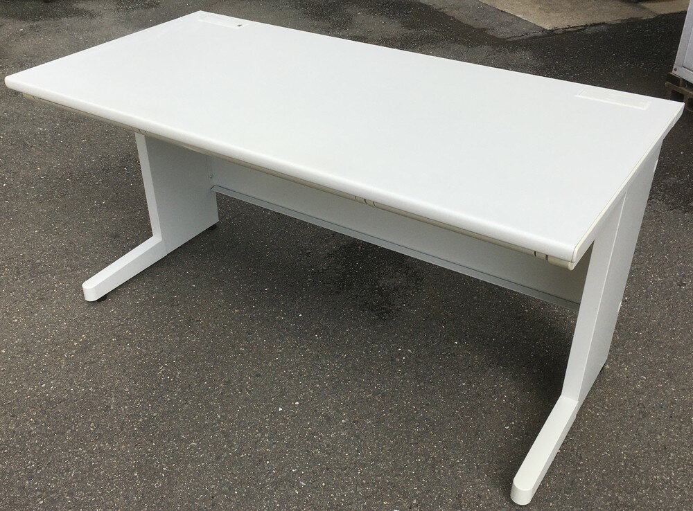 乐天商城 - 【中古】 ナイキ　平デスク（平机）W1400,D700,H700ミリAWH色（クリーム色系） 平147