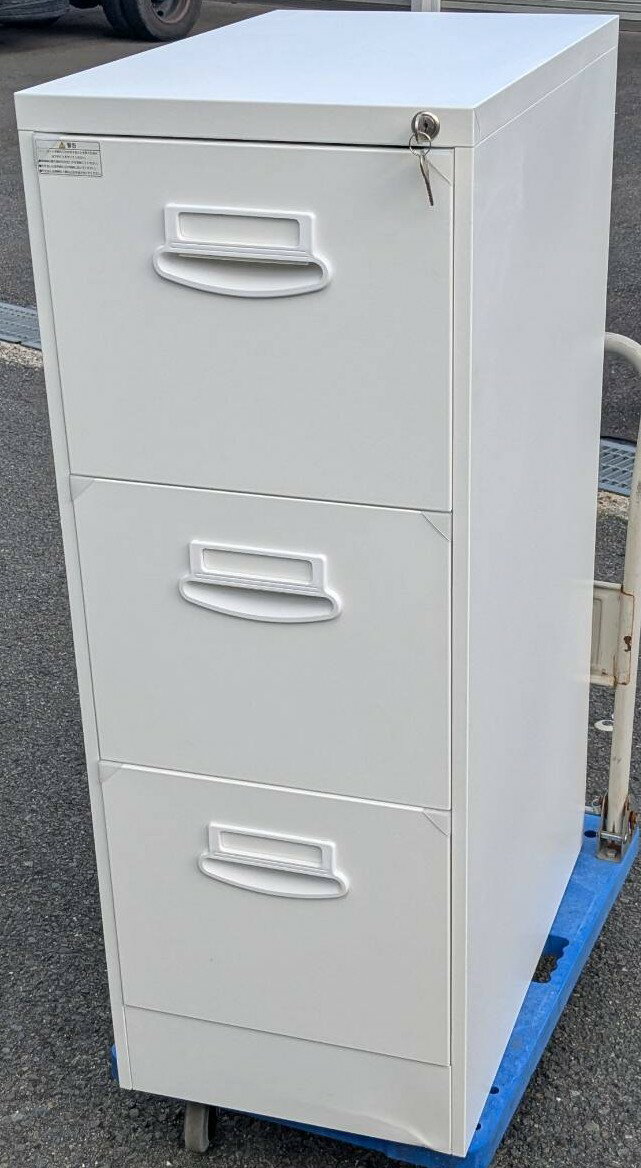 楽天市場】コクヨ ファイリングキャビネットa4 3段（インテリア・寝具