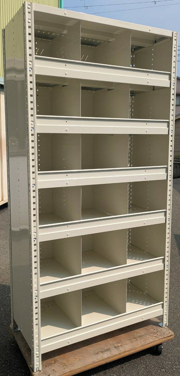 【中古】 オカムラ 63型軽量棚 E型ボックス棚 63X7EB