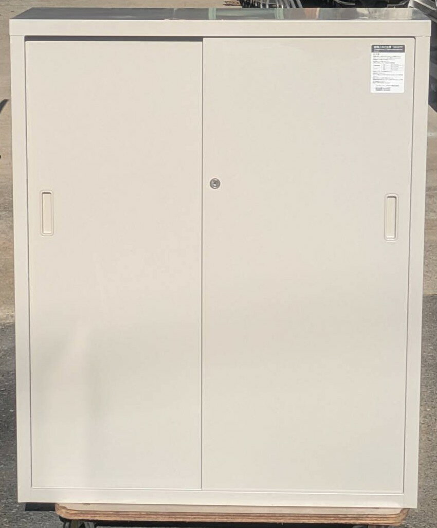 Rakuten - 【中古】 コクヨ　引き違い書庫（鍵1本付） A4ファイル 3段収納可能 S-345F1　【個人宅へのお届け負荷商品です】【日曜・祝日・夜間配達不可です】