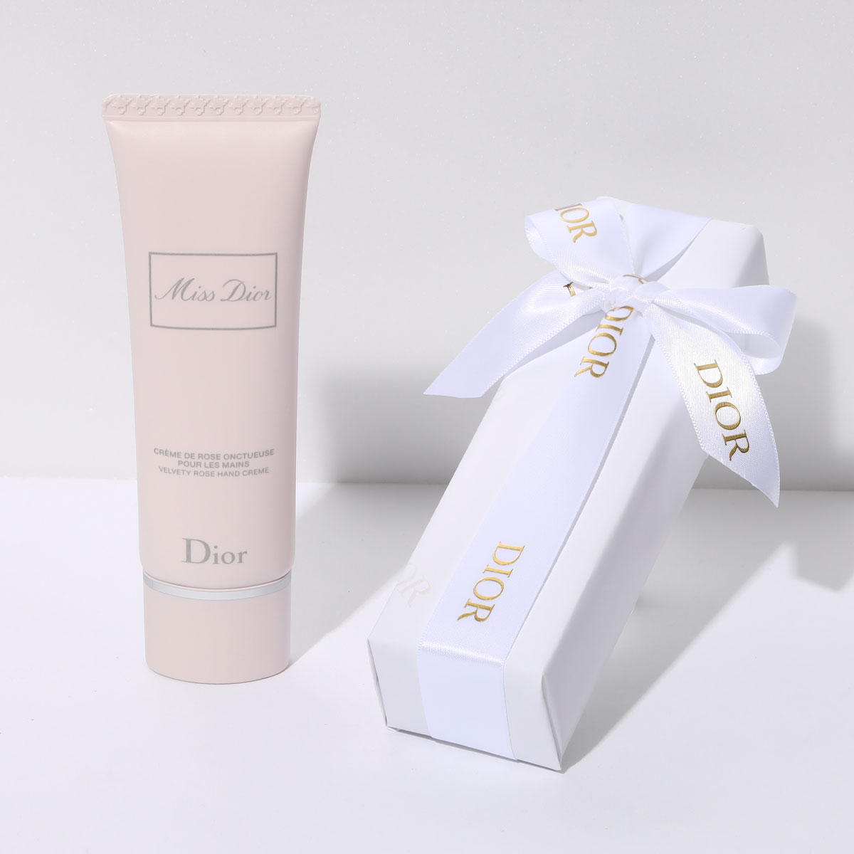  ディオール Dior ハンドクリーム ハンドケア ローズ 高級 手荒れ 保湿 いい香り ブランド プレゼント チューブタイプ ギフト プチギフト 潤い 乾燥 プレゼント メンズ レディース 大人 プレゼント 女性