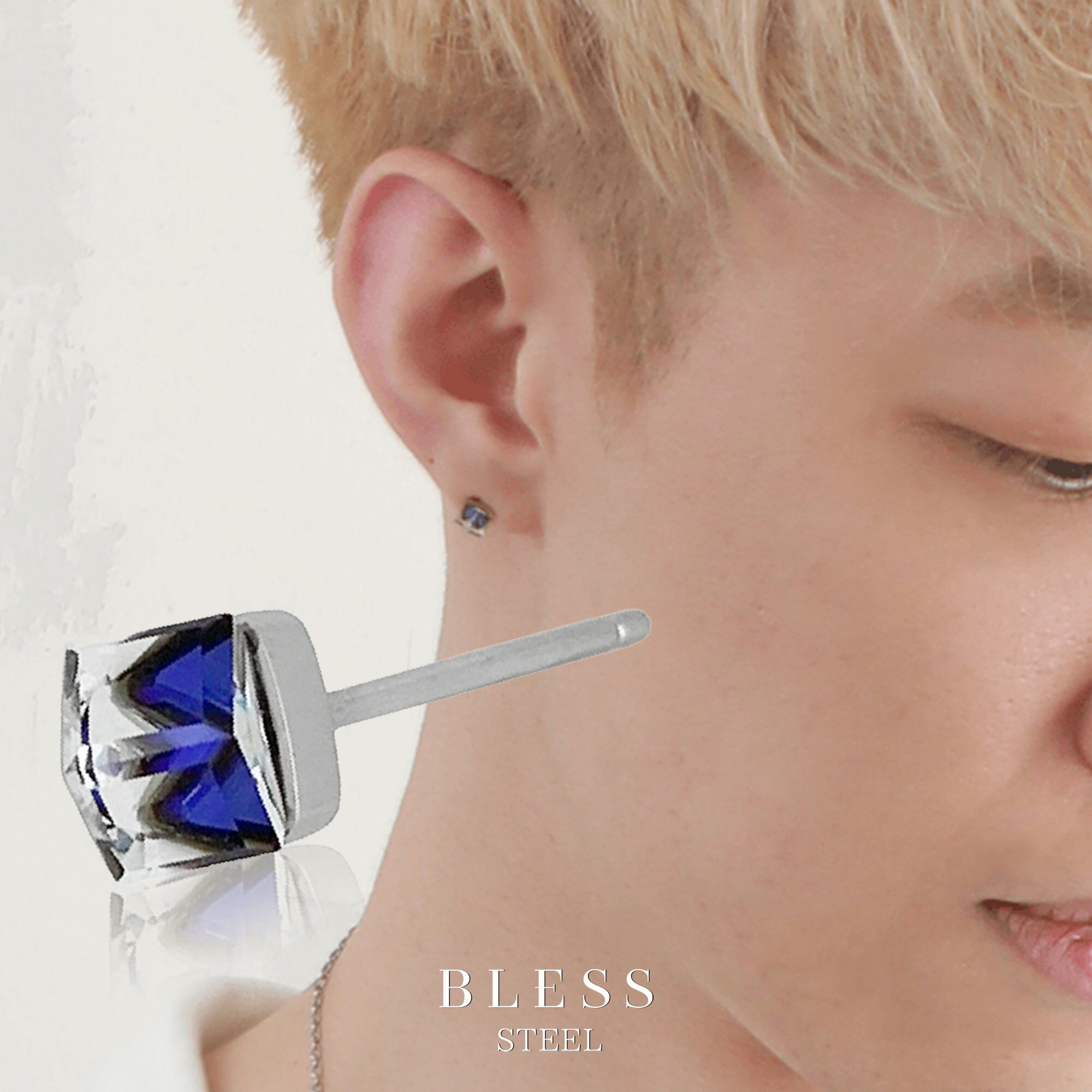 スワロフスキーキューブピアス(片耳用) 【ステンレス ピアス メンズ レディース BLESS ブレス】