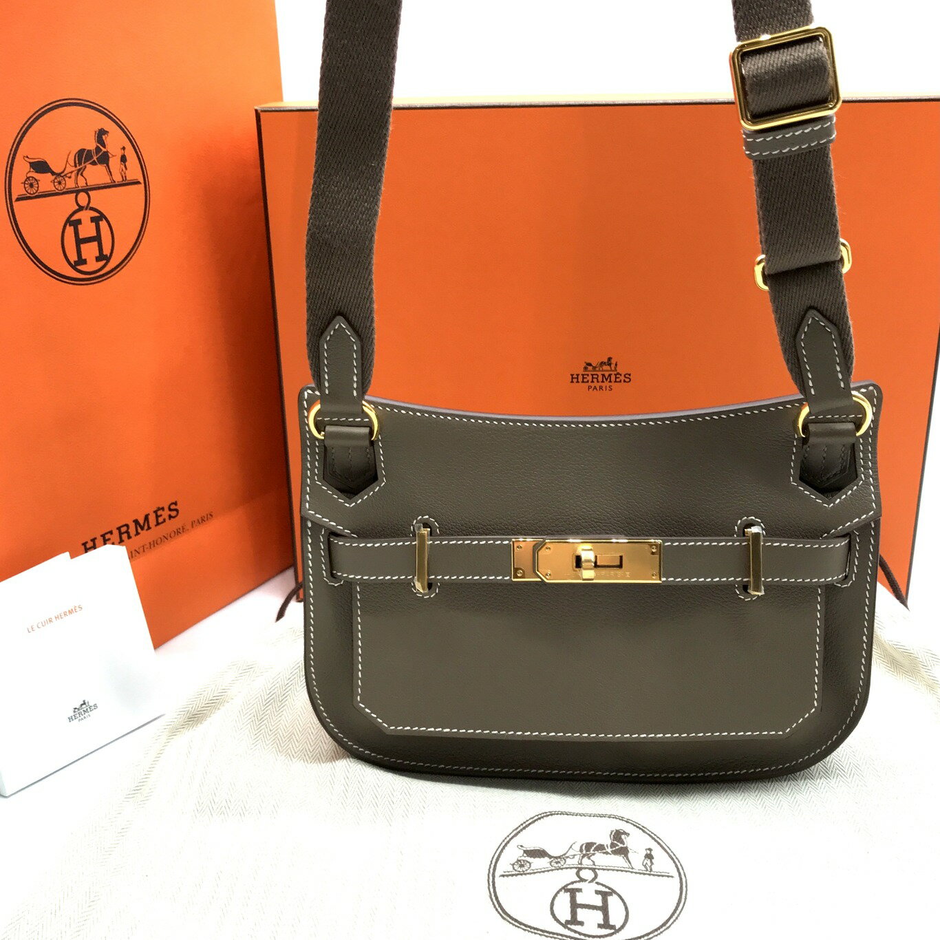 【中古】展示品 HERMES エルメス ジプシエールミニ エバーカラー エトゥープ ショルダー バッグ G金具 B刻印 k1671