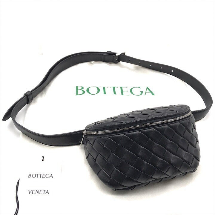 レア！プラダ　ウエストポーチ　ショルダーバック プラダ PRADA ボディバッグ・ウエストポーチ ReNylon+SAFFIANO ベルト