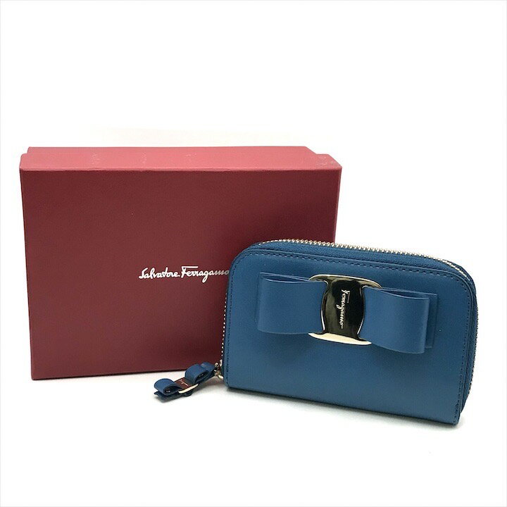 楽天市場】ブルー（ブランドフェラガモ）（財布・ケース｜バッグ・小物