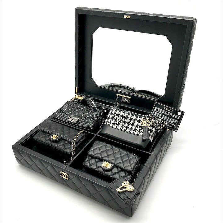 ����š�Ķ���� CHANEL ����ͥ� �����������ȡ��꡼ �ޥȥ�å� 4�� ����ӥ������� �ѥƥ�� ��ॹ���� �ĥ����� �������� �Хå� k7213