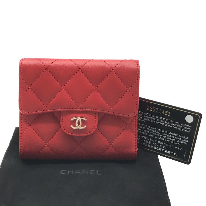 CHANEL マトラッセ コンパクト 財布 赤 中古・古着通販】CHANEL (シャネル) マトラッセミニウォレット ピンク