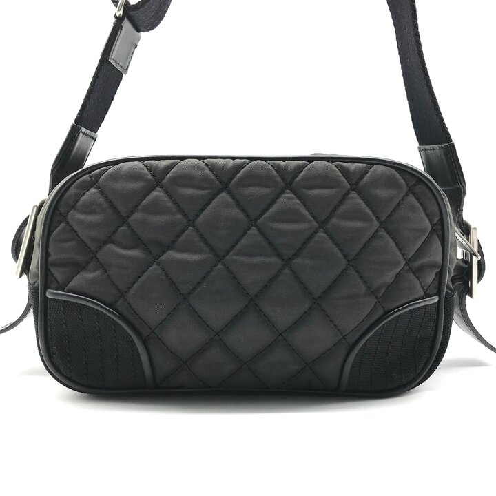 【中古】良品 CHANEL シャネル ココマーク スポーツ ナイロン キャンバス レザー マトラッセ ショルダー バッグ かばん レディース ブラック a11239