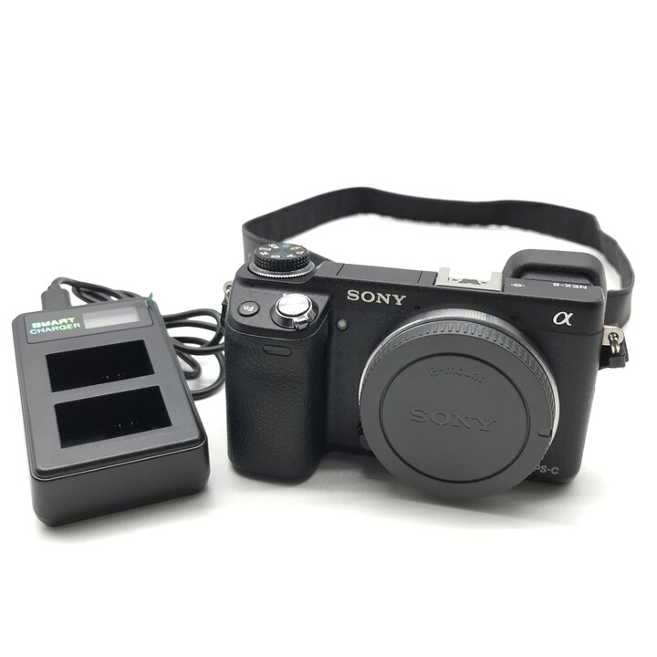 【中古】美品 SONY ソニー α NEX-6 ボディ APS-C デジタル ミラーレス 一眼レフ カメラ ブラック 動作確認済み 充電器付き c290
