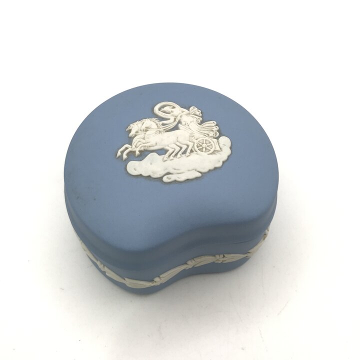 乐天商城 - 【中古】良品 WEDGWOOD ウェッジウッド ジャスパー 小物入れ ペールブルー ブランド アクセサリーケース インテリア トリンケットボックス c368