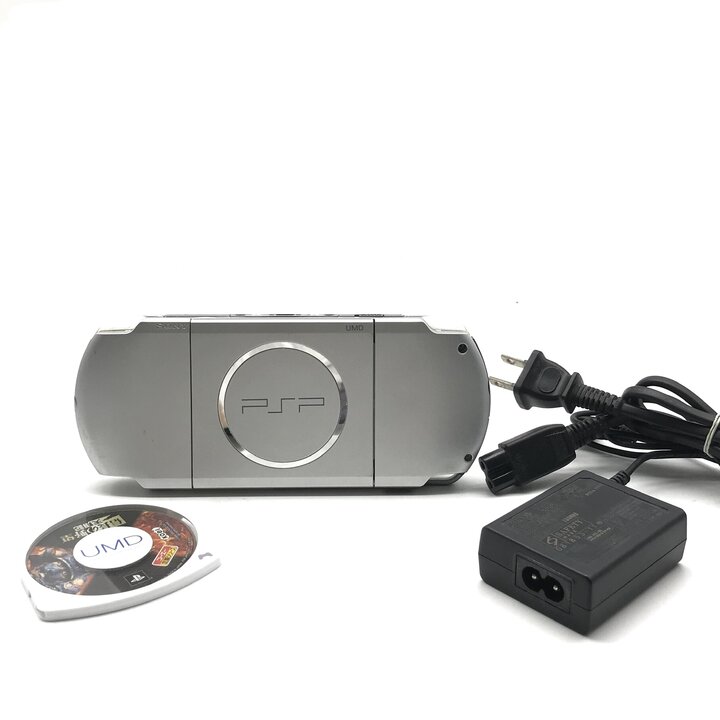 【中古】良品 SONY PSP ソニー PSP-3000 3代目 本体 カセット 信長の野望 セット ゲーム機 ホビー 趣味 シルバー 動作確認済み m15885