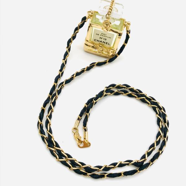 ����š�CHANEL ����ͥ� ��� �ͥå��쥹 ��ܥ� NO19 ������� ���������꡼ ̤�����ݴ��� M12563