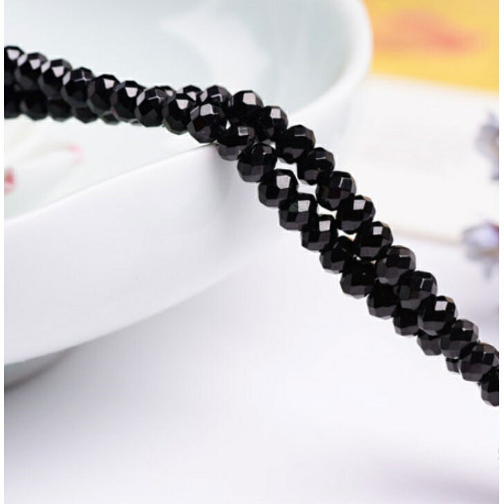 ブラックスピネル 連売り商品 多面カット 3mm