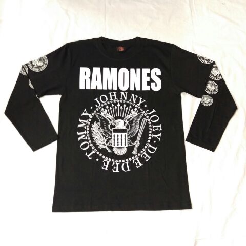 パンクロックTシャツ　RAMONES(ラモーンズ)　エンブレム　長袖　ロンT S M L XL　黒/バンドTシャツ/ロンT/ハードロック/ヘビーメタル/PUNK系