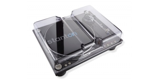 ■DJ機材用カバー■Stanton ST/STR8.150、Denon VL12 Prime用【ご注意事項（3点）】1．個数明記のない商品は全て「1点」販売です。商品説明に明記するもの以外は付属しません。2．商品画像がリニューアル前の商品画像となっている場合等ございます。リニューアル前後の区別（商品バージョン等）が重要な商品については、前もってメールにてお問合せ下さい。3．商品画像には使用イメージが含まれます。また、写真撮影時の光の入り具合やモニターの発色によって多少お色味が異なる場合がございます。※上記に起因するご返品はお受けできませんのであらかじめご了承下さい。関連キーワード：dj ケーブル 機材 ケース スタンド パーツ カートリッジ 交換針 エフェクター コントローラー スクラッチ ソフト ターン シェル ヘッド テーブル イコライザー クリーナー マット デスク テーブル レコード 音源 機器 道具 練習 cd edm rekordbox usb windows アナログ アンプ おすすめ スピーカー セット つまみ ディスク デジタル トラック ビート ブース フリー ヘッドフォン ヘッドホン ミキサー 一式 DJ & VJ DJ用ケース・スタンド 各種プレーヤー・DJミキサー用ケース