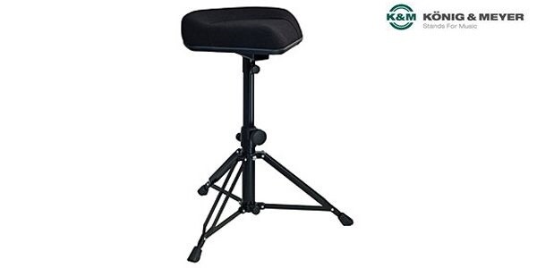 ドラムスローン、バイブレーションフリー、クロス張り■重量：5.3kg■高さ：480/740mm【ご注意事項（3点）】1．個数明記のない商品は全て「1点」販売です。商品説明に明記するもの以外は付属しません。2．商品画像がリニューアル前の商品画像となっている場合等ございます。リニューアル前後の区別（商品バージョン等）が重要な商品については、前もってメールにてお問合せ下さい。3．商品画像には使用イメージが含まれます。また、写真撮影時の光の入り具合やモニターの発色によって多少お色味が異なる場合がございます。※上記に起因するご返品はお受けできませんのであらかじめご了承下さい。関連キーワード：シンバル sabian zenn クラッシュ セット ジルジャン ドラム ハイハット スタンド ミュート スプラッシュ チャイナ ライド スネア スナッピー パーツ ソナー sakae ヘッド tama pearl ludwig グレッチ パール dw おすすめ ブラシ マーチング タム インチ マレット ラック ケース フープ フロア スティック ソフト ハード パーカッション ペダル 消音 パッド 練習 ビーター クリーナー remo キック ホルダー スローン ドラム&パーカッション ハードウェア ドラムスローン